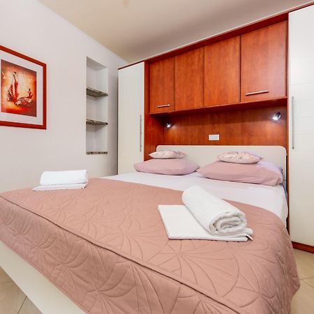 Apartmani Rita Baška Voda Εξωτερικό φωτογραφία